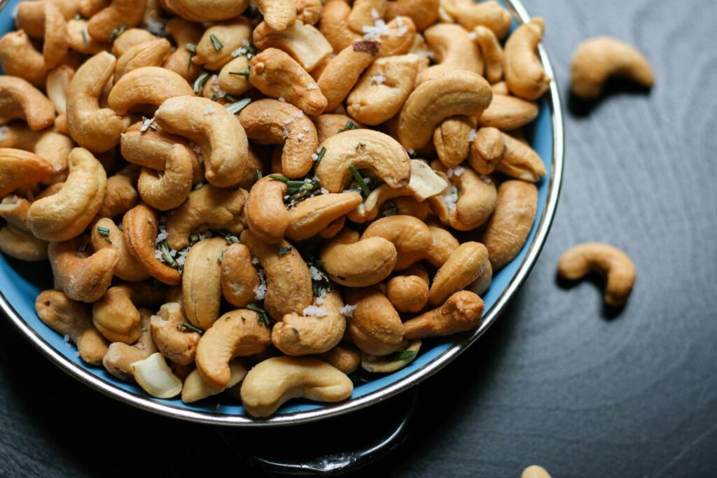 Premium Indonesian Cashew Nuts: Quality & Taste